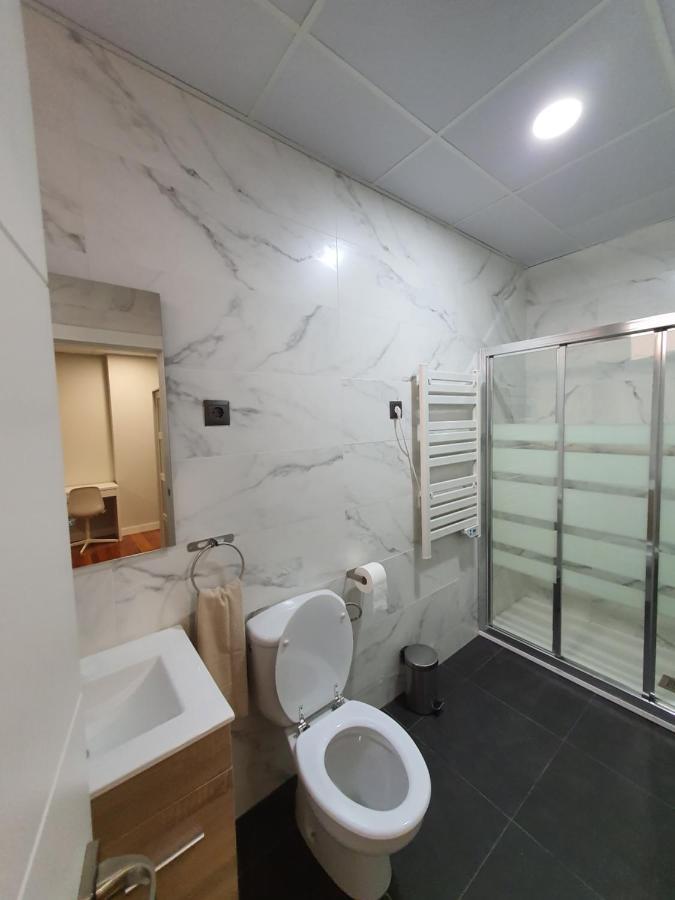 Cv33 Ostatua Hotel Билбао Екстериор снимка