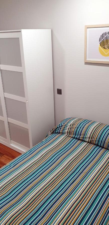 Cv33 Ostatua Hotel Билбао Екстериор снимка